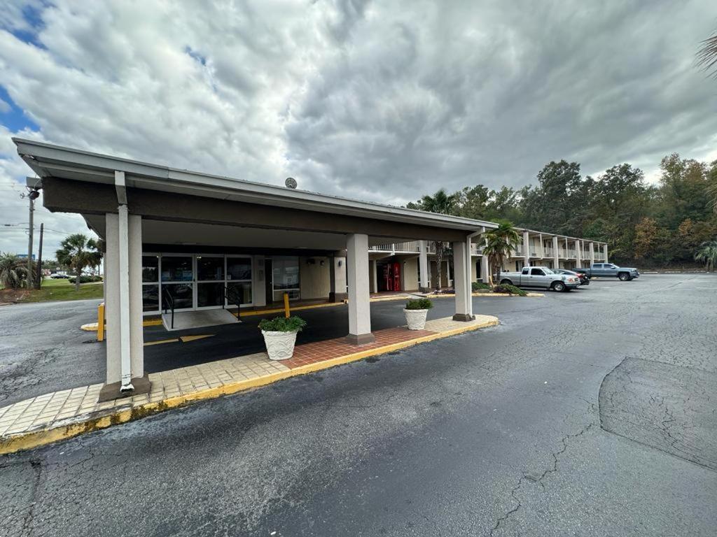Heritage Inn Milledgeville Extérieur photo